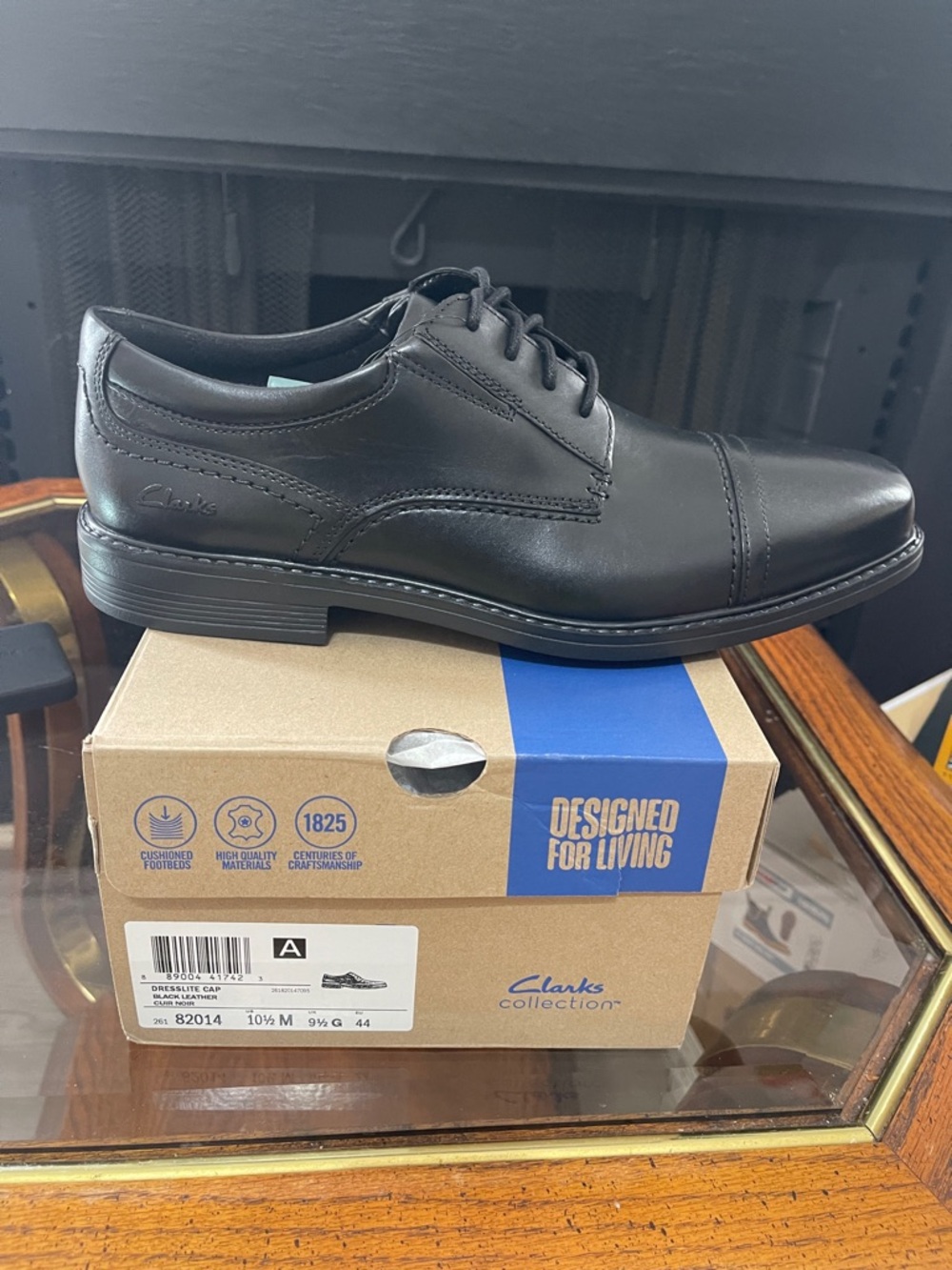 Clarks Men’s Black Leather Cap-Toe Oxford Dress Shoes